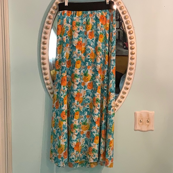 Lularoe Orange and blue Floral Maxi Women’s Skirt Size Medium - Picture 3 of 13